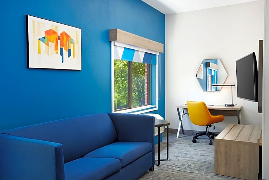 Holiday Inn Express & Suites Bridgeport By IHG