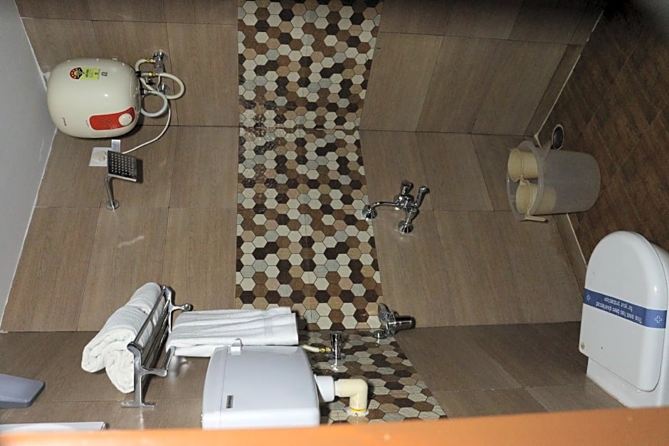 ACK Palacce Inn - Yercaud