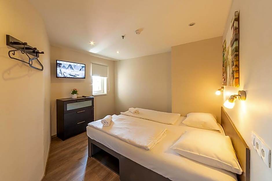 Minimino hotel