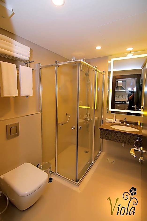 Viola Hotel Suites