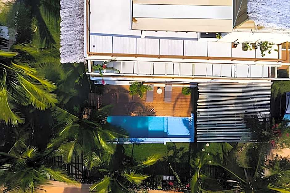 Casa confortável com vista mar e piscina