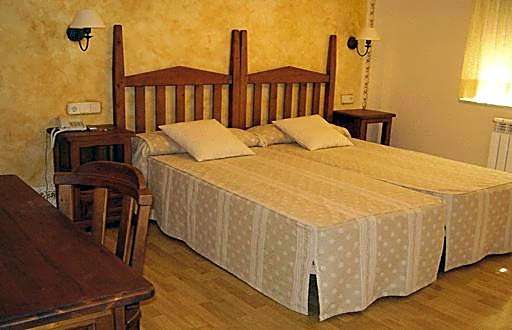 Photo 1 sur 5 de 1 Double Bed or 2 Beds
