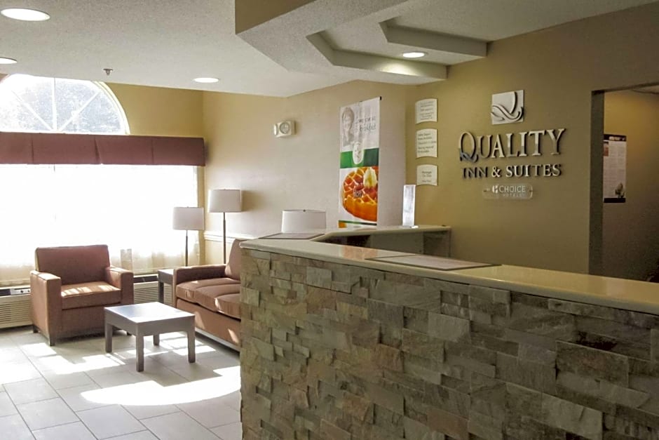 Quality Inn & Suites Maggie Valley - Cherokee Area