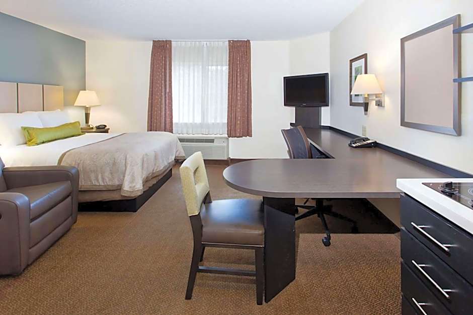 Candlewood Suites Wichita Airport By IHG