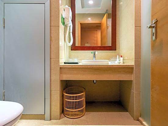 Shi Pu Business Hotel