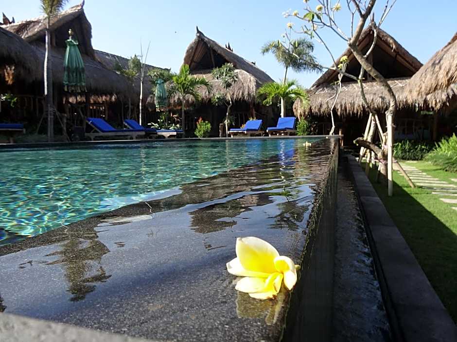 The Calmtree Bungalows