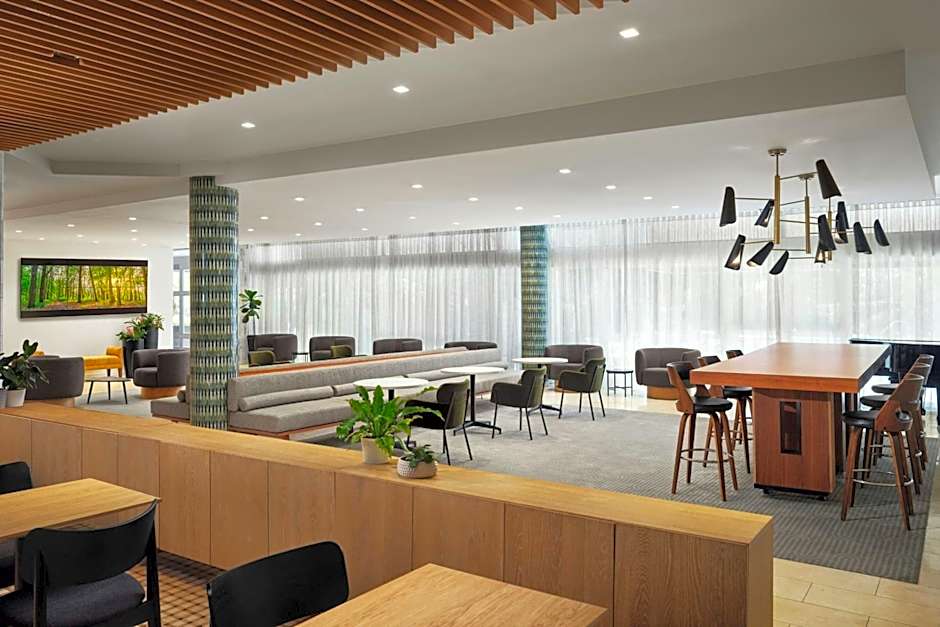 Sheraton Ontario Airport Hotel