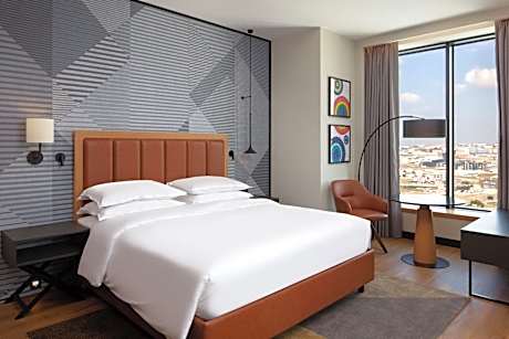 Deluxe King Room with Sofa Bed and City View