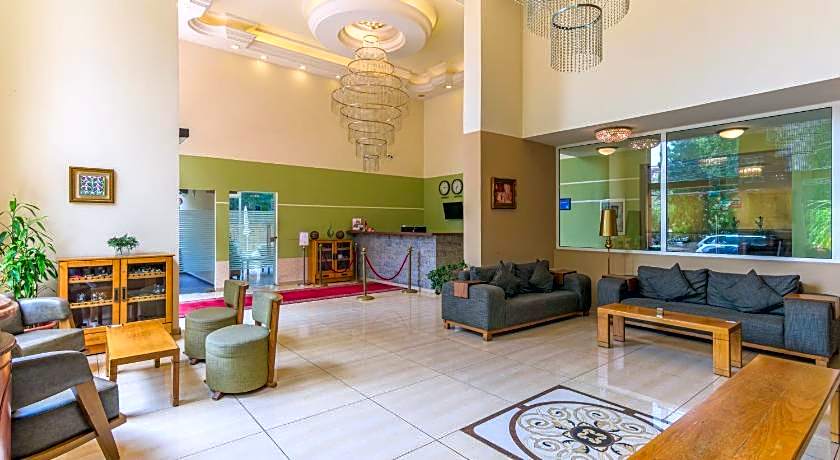 Al Murjan Palace Hotel