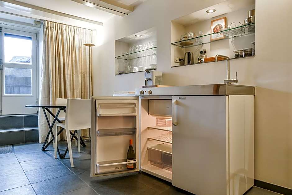 Amsterdam Canal Guest Apartment