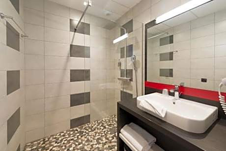 Double Room with Private Terrace