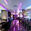 Business Hotel