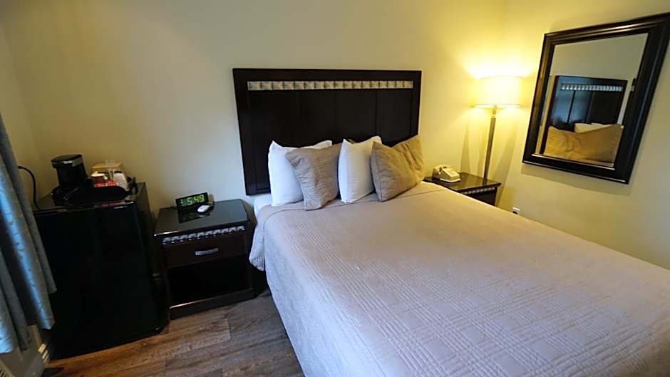 Trylon Hotel - Hollywood