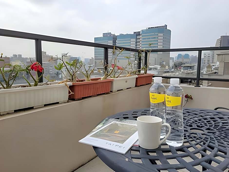 CHECK inn Express Taichung Yizhong