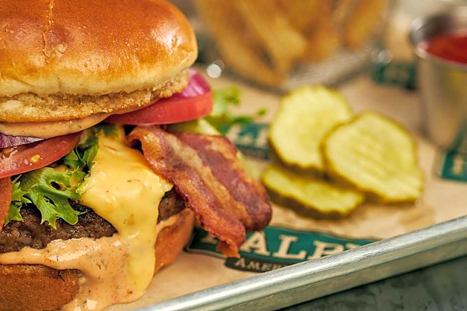 Holiday Inn Wilmington By IHG