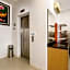 Townhouse Oak Hotel Niaga Surabaya