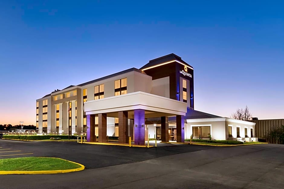 La Quinta Inn & Suites by Wyndham Dothan