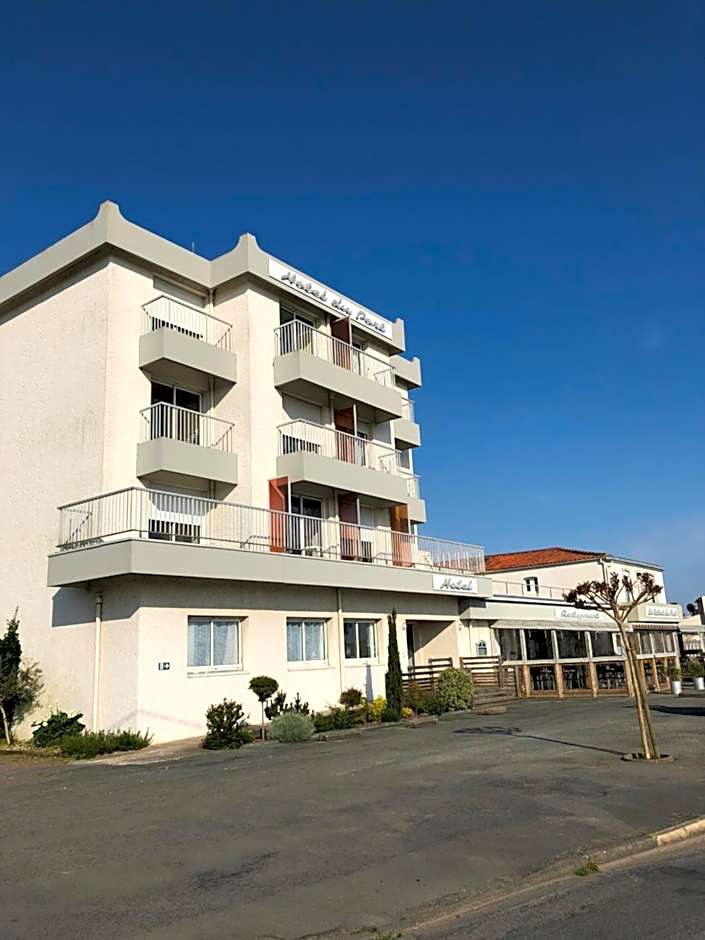 Hotel du port