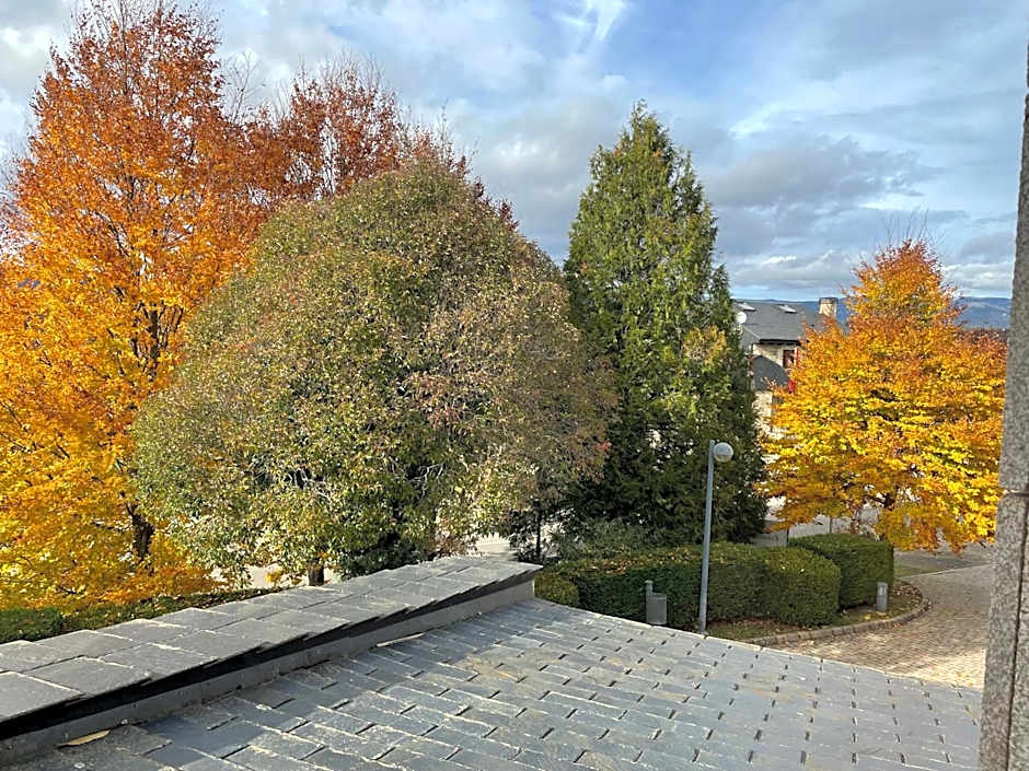 Parador De Puebla De Sanabria