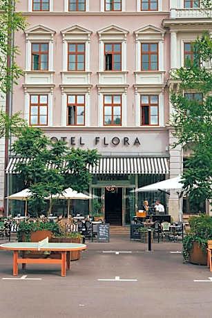 Hotel Flora