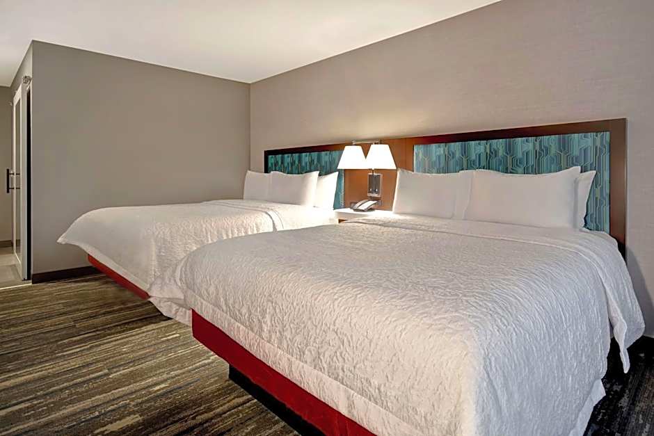 Hampton Inn By Hilton Pleasant View, TN