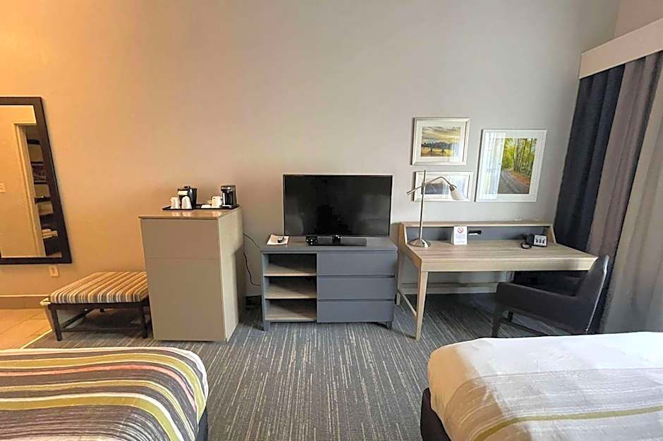 Travelodge by Wyndham Knoxville West