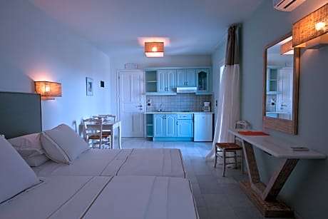 Deluxe Suite with balcony