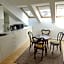Crystal Suites Old Town
