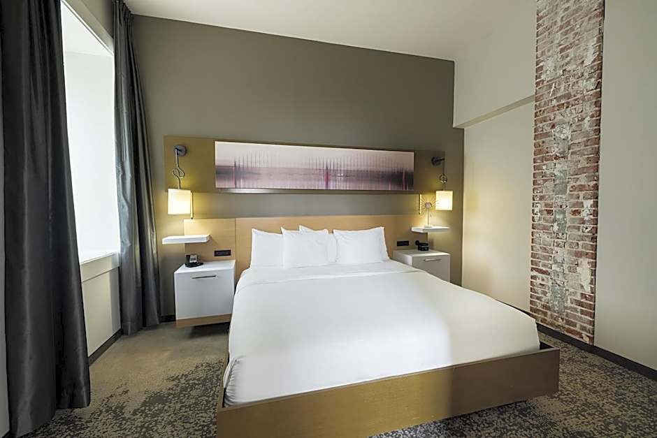 voco Hotel Napoleon Memphis By IHG