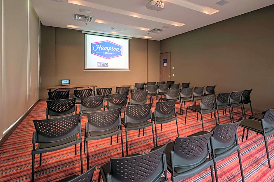 Hampton Inn By Hilton Valledupar