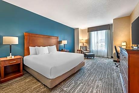 Deluxe King Room - Accessible, Tub