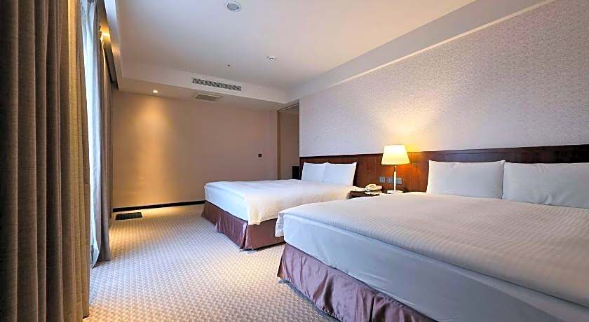 CHECK Inn Taichung LaiLai 