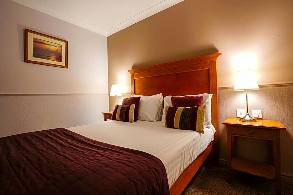 Gomersal Park Hotel & Bazaar Spa
