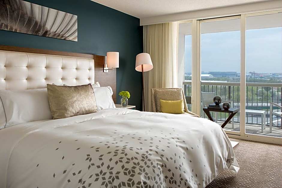 Renaissance by Marriott Meadowlands Hotel