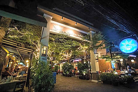 Hua Hin White Sand Hotel