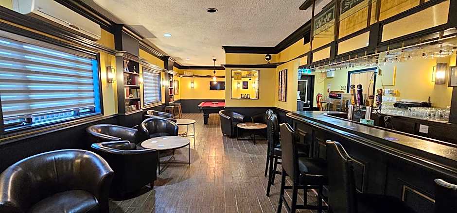 Super 8 by Wyndham Kirkland Lake