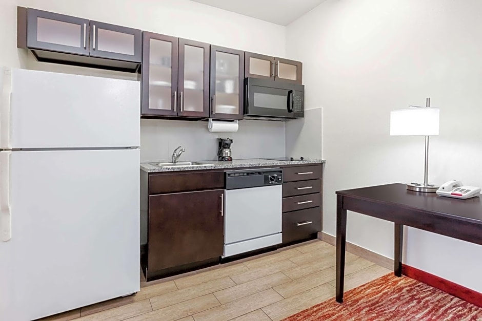 Hawthorn Suites By Wyndham Irving Dfw South