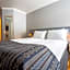 Birkebeineren Hotel & Apartments