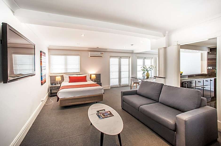 Ramada Hotel & Suites Sydney Cabramatta