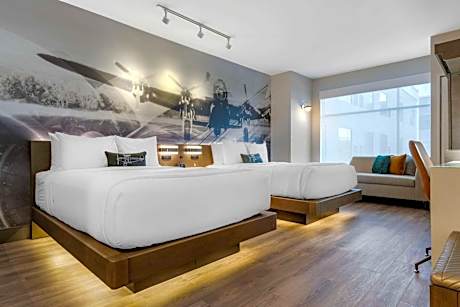 Standard Queen Room with Two Queen Beds - Non-Smoking