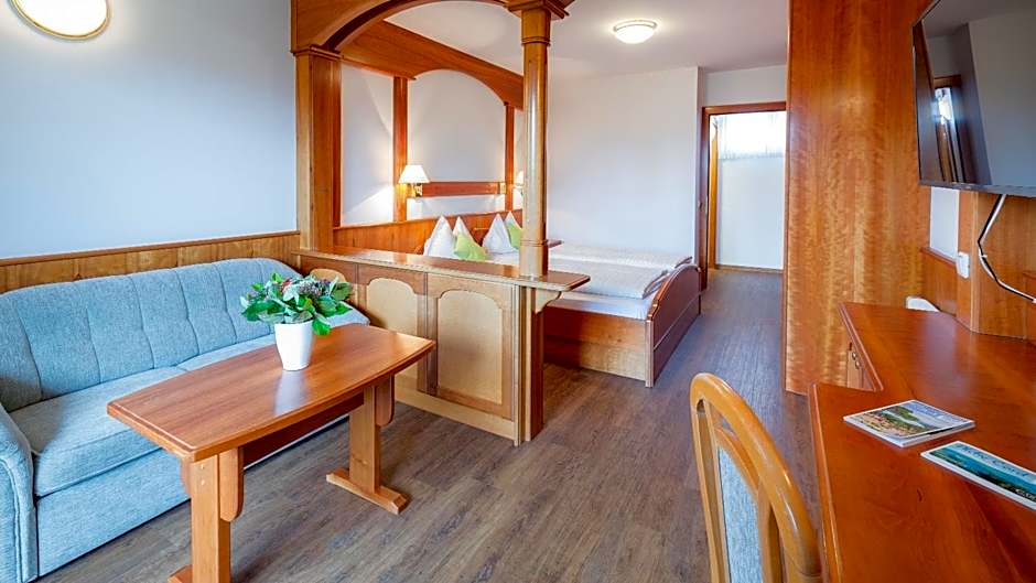 Golf-Tennis-Wellnesshotel Mori