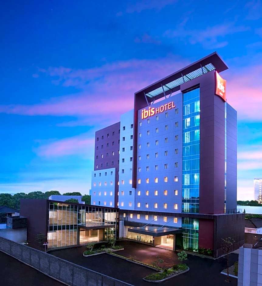 Ibis Makassar City Center Hotel
