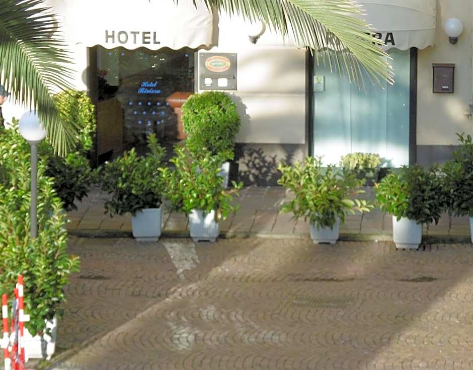 Hotel Riviera
