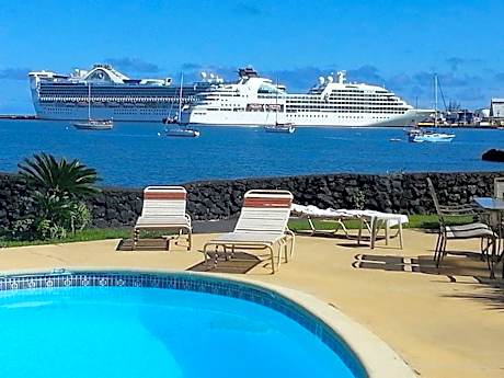 Hilo Reeds Bay Hotel