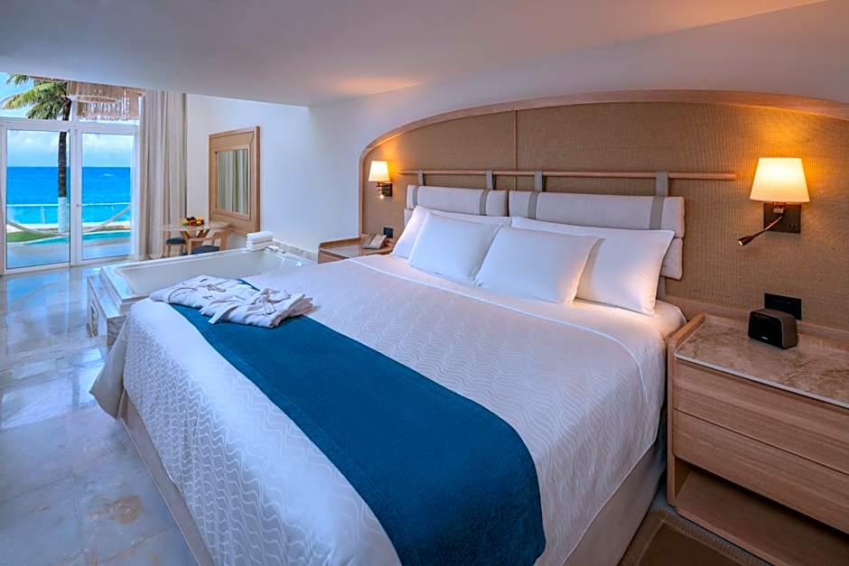 Photo 1 of 8 of Loft Suite, Ocean View