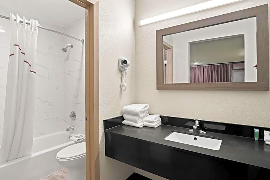 Red Roof Inn & Conference Center McKinney