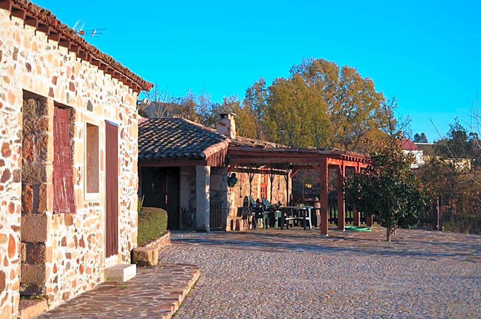 Photo 1 of 49 of Casa do Manego