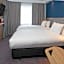 Holiday Inn Express Burton on Trent By IHG