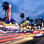 Los Angeles 3BR Villa Suites with Free Parking