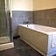 Market Place Serviced Apartments, Leek